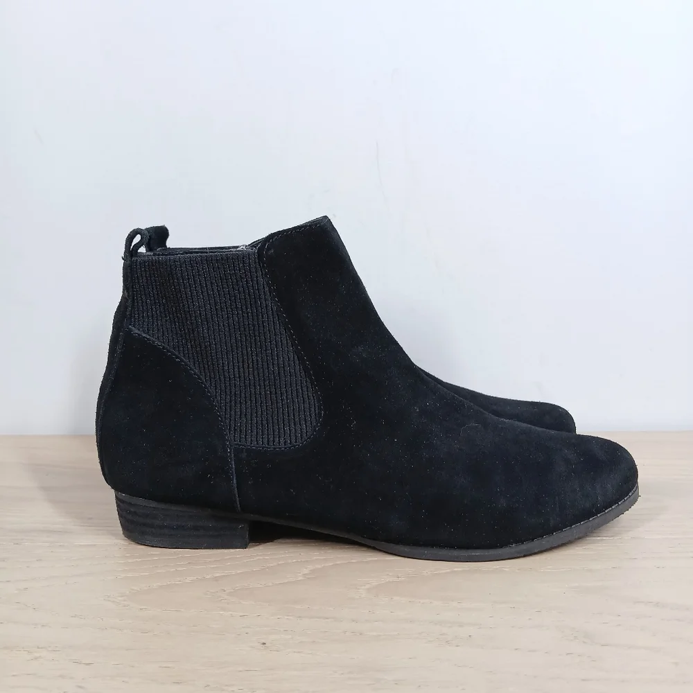 Blondo Black Leather Waterproof Chelsea Ankle Boots 654
